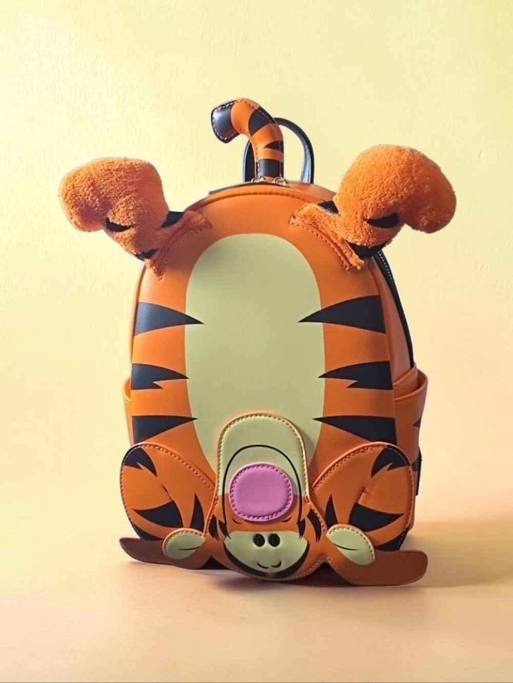 Loungefly Disney Winnie the Pooh Tigger Figural Mini Backpack Nwt